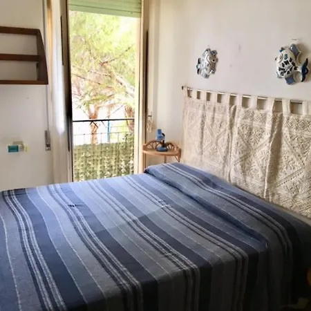Casa Chiara , A Stone's Throw From The Sea Iun Q0602 דירה קאלה גונונה